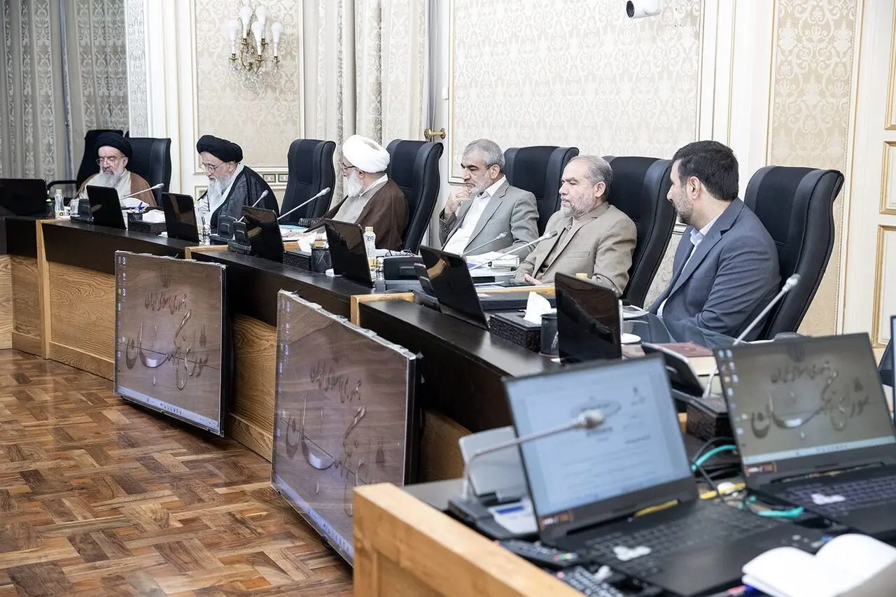 شوراي،نگهبان،الله،عضو،حقوقدان،رأي،آيت،مجلس،انتخاب