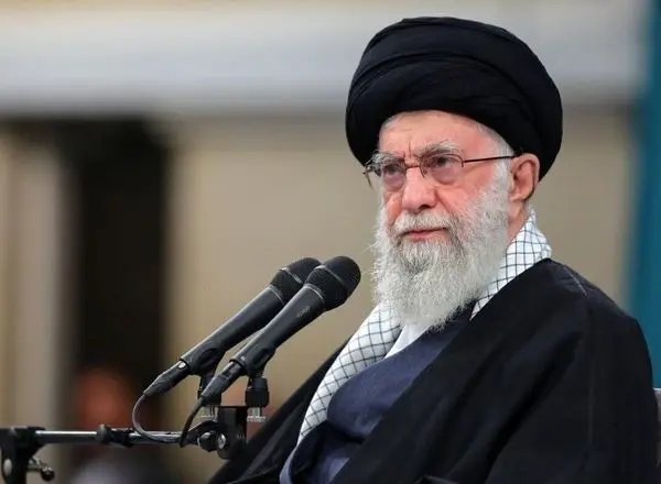 رهبر انقلاب: مهم‌ترین وظیفه‌ حوزه، بلاغ مبین و زمینه‌سازی تمدن اسلامی است