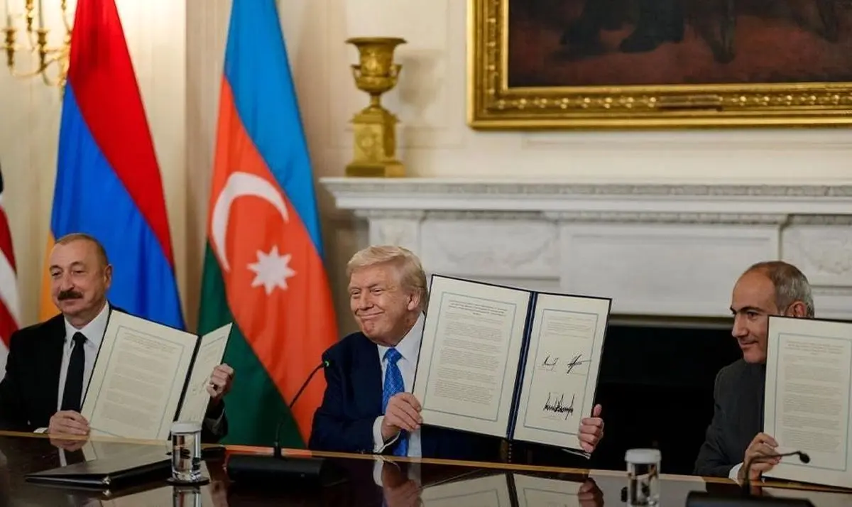امضای توافق صلح آذربایجان و ارمنستان در حضور ترامپ؛ اتصال جمهوری آذربایجان به نخجوان با جاده «ترامپ» در ارمنستان!