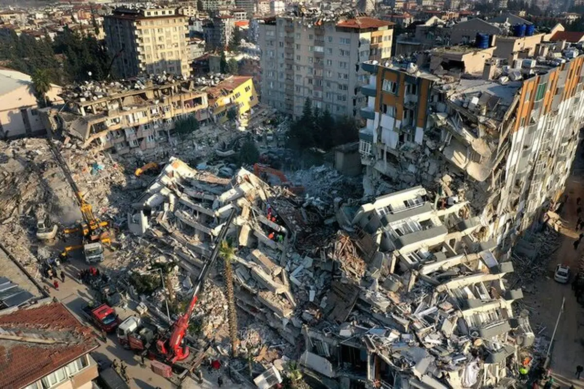 زلزله ترکیه یک و نیم میلیون نفر را بی‌خانمان کرده است