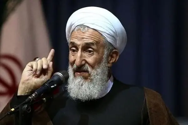 یک روحانی خطاب به مردم: باید مجلس را در جریان حجاب بازخواست کنید!