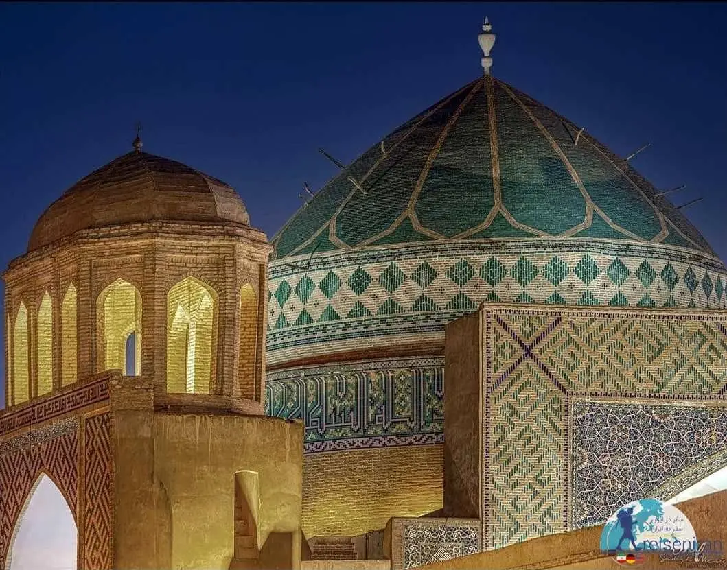 ریزش عجیب گنبد مسجد امیرچخماق + ویدئو