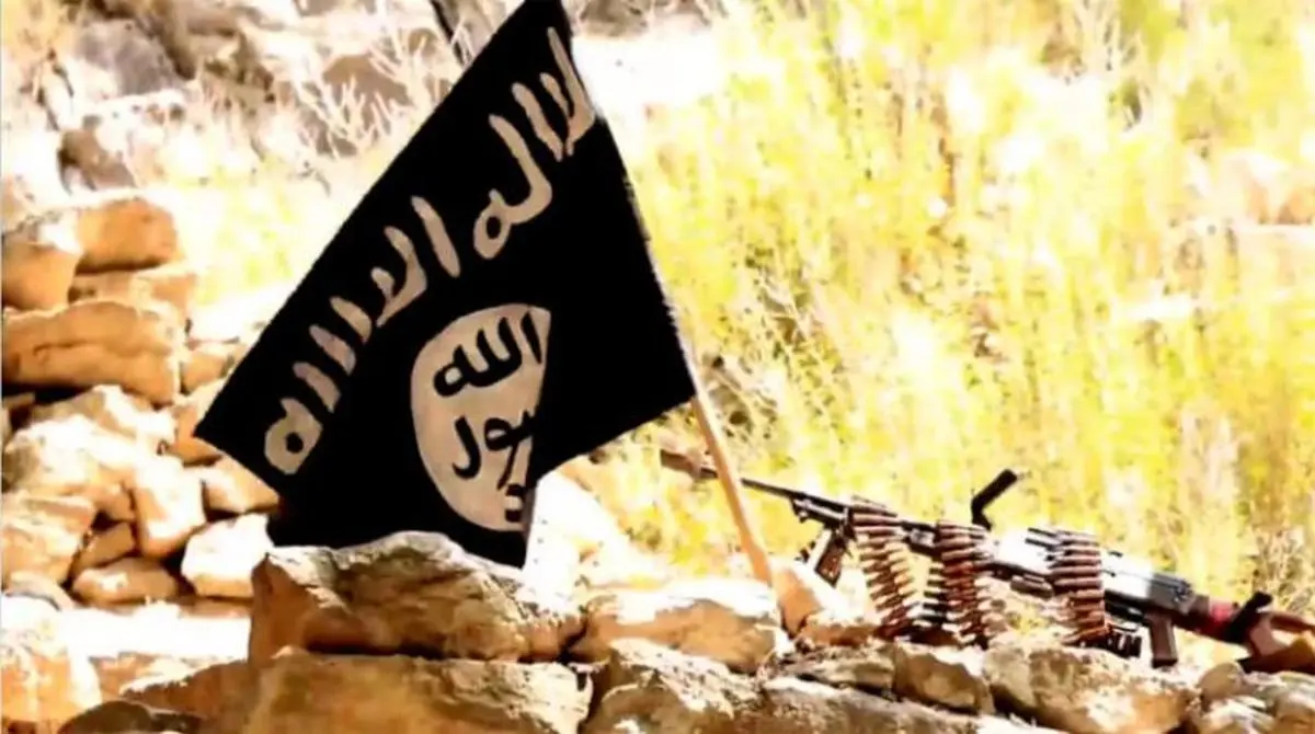 ویدئو| تصویر جنجالی فرمانده اوکراینی با نشان داعش