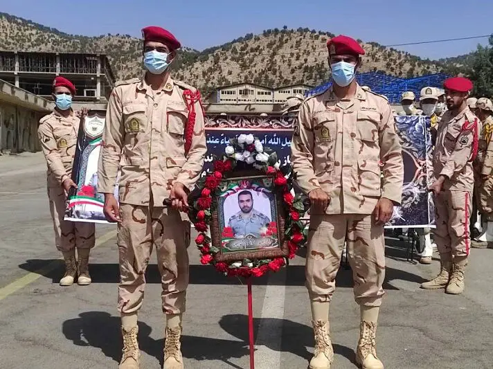 ویدئو | تشییع پیکر سرباز شهید حمله تروریستی تفتان در زادگاهش سبزوار