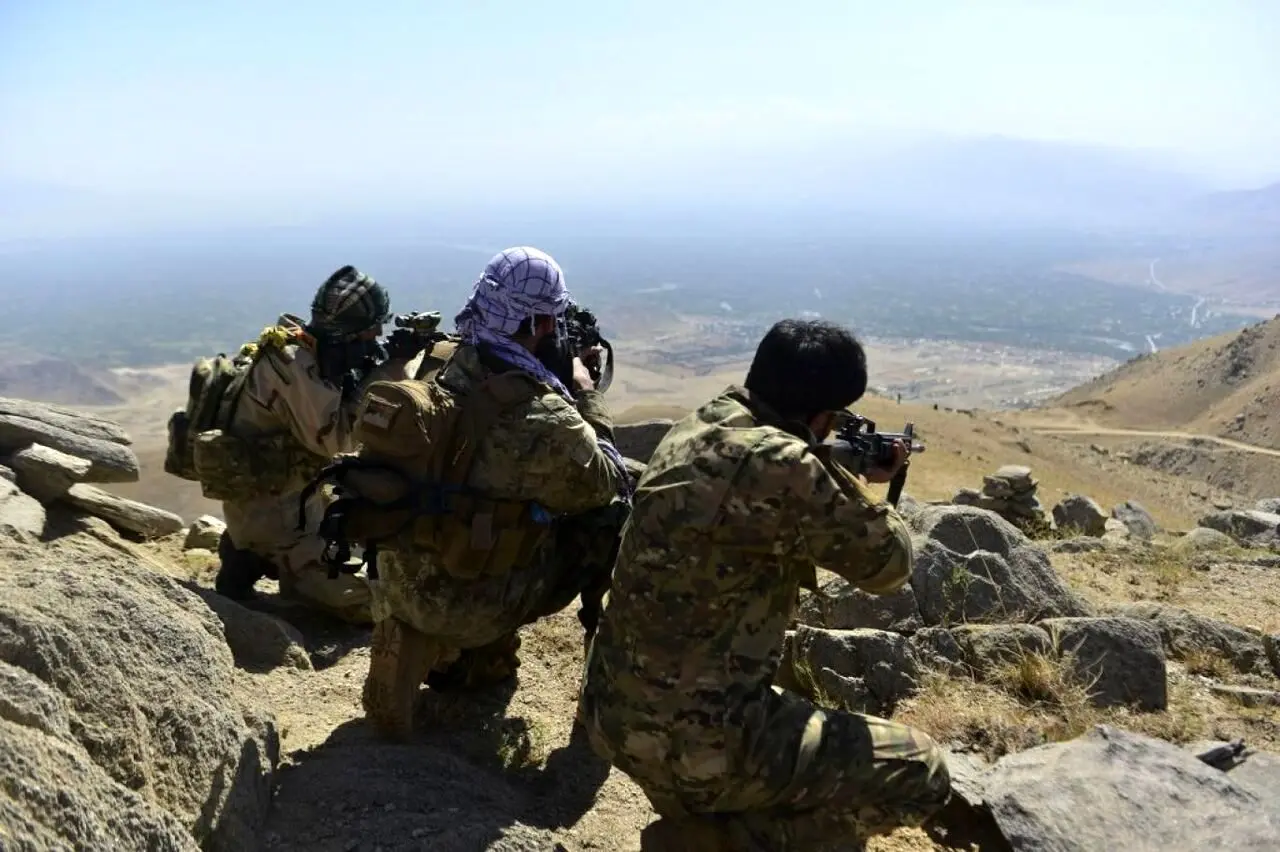 ادامه درگیری‌ها بین جبهه مقاومت و طالبان در پنجشیر؛ یک فرمانده طالبان کشته شد