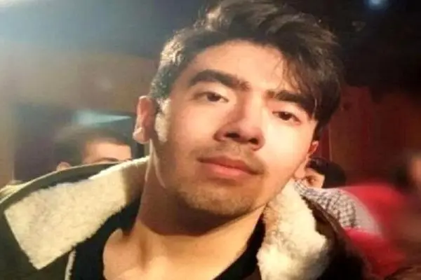 وکیل اولیای دم امیرمحمد خالقی: اخبار مربوط به شرط حفظ قرآن برای قاتل یا تمدید قطعی مهلت قصاص صحت ندارد