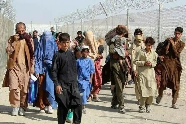 جانشین فرمانده انتظامی: وجود اتباع خارجی غیر مجاز بسیار خطرناک است و جرم محسوب می‌شود
