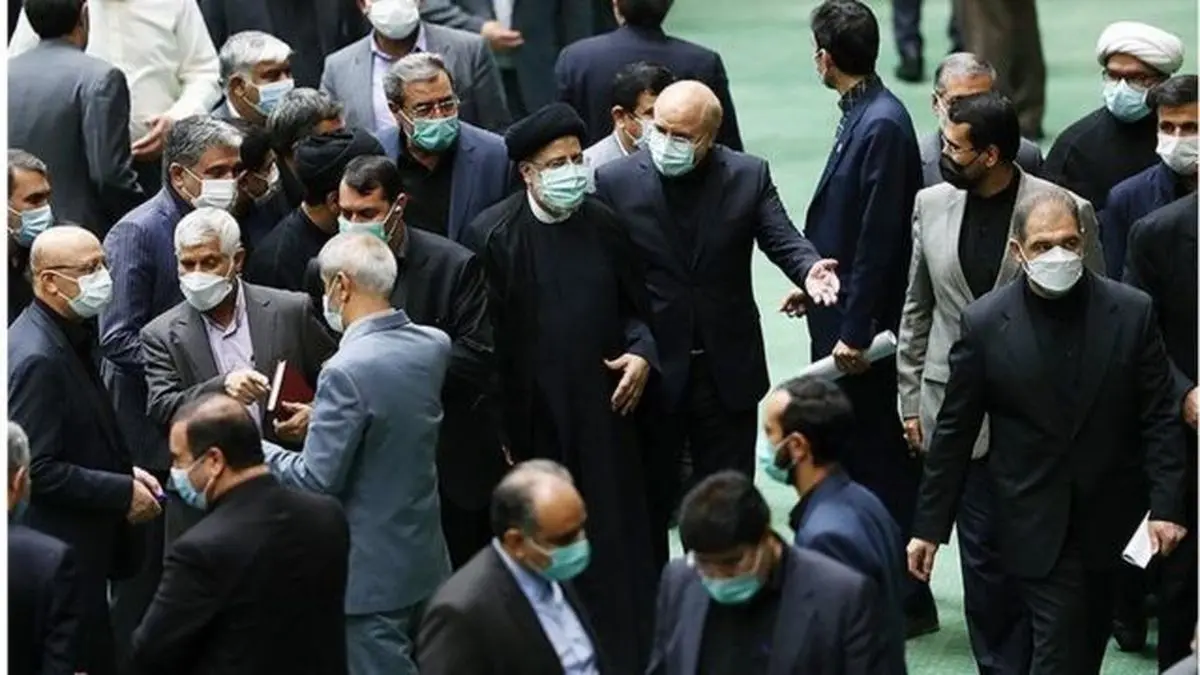 روزنامه جمهوری اسلامی: مجلس دیگر تاب تحمل ضعف‌های دولت را ندارد