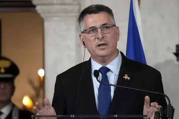  معمای آینده غزه: شرط اسرائیل برای بازسازی چیست؟/ مقاومت: سلاح، سد دفاعی در برابر اشغالگران است