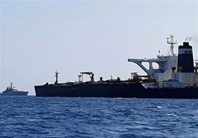 توقیف نفتکش ۱۱ میلیون لیتری سوخت قاچاق در خلیج فارس