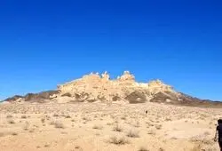 میراث شناختی «پنج انگشت» ابرکوه با نشانه‌هایی از ادوار ماقبل تاریخ