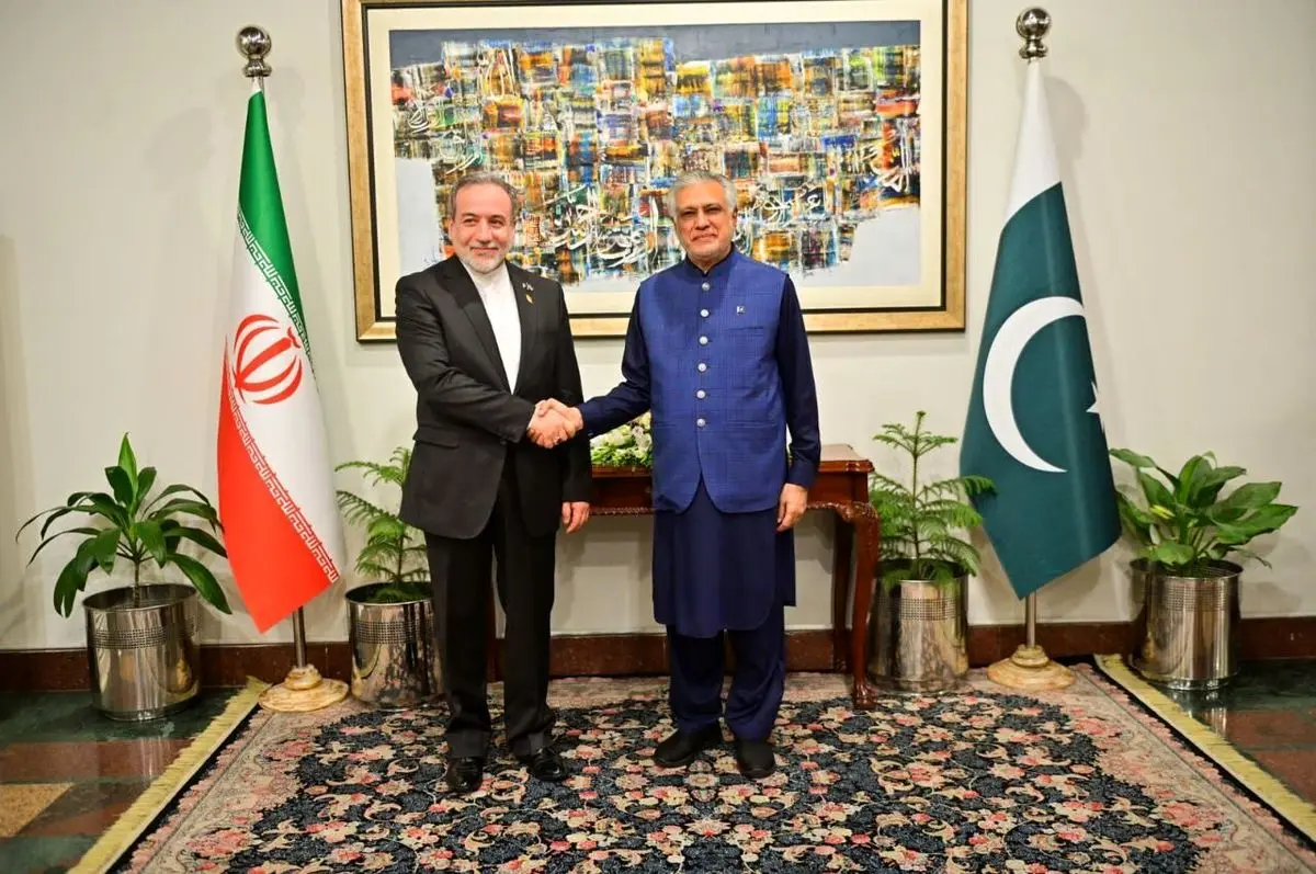 دیدار عراقچی با وزیر خارجه پاکستان