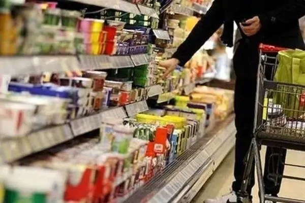 اطمینان‌خاطر معاون وزیر کشاورزی به مردم: هیچ کمبودی در بازار وجود ندارد / خرید هیجانی نکنید