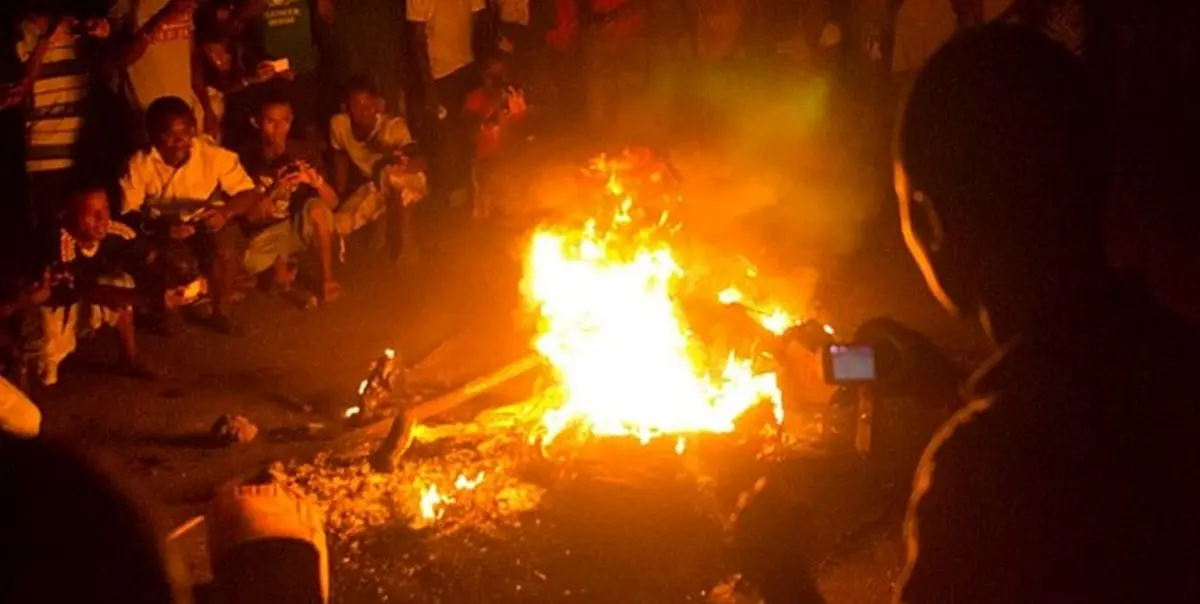 زنده سوزاندن بیش از 30 نفر توسط اوباش/ تسلط گروه تبهکار در پایتخت