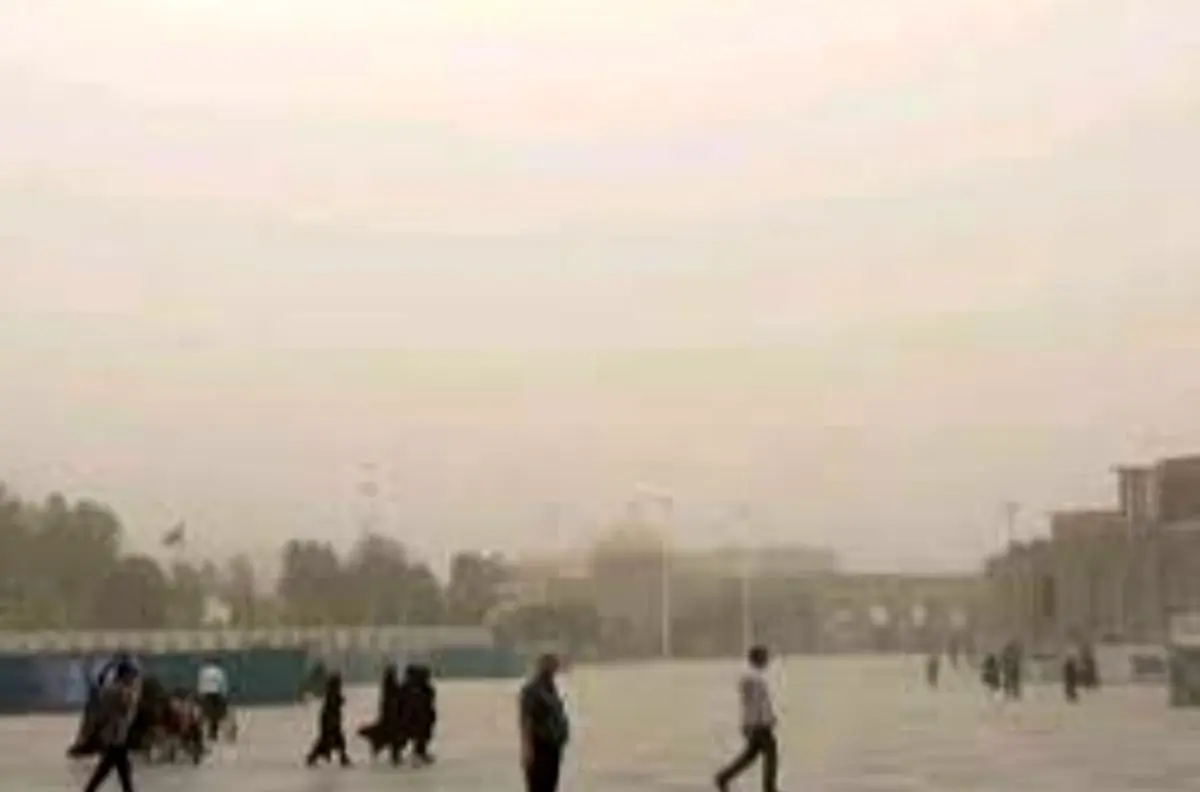 آلودگی هوا مشهد را تعطیل کرد