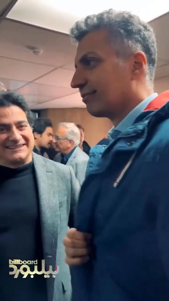 ببینید| حضور عادل فردوسی‌پور در ضیافت ویژه همایون شجریان