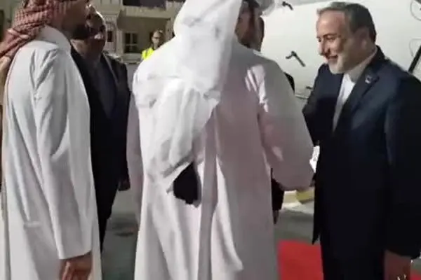 ببینید| ورود عراقچی در راس یک هیأت دیپلماتیک به دوحه