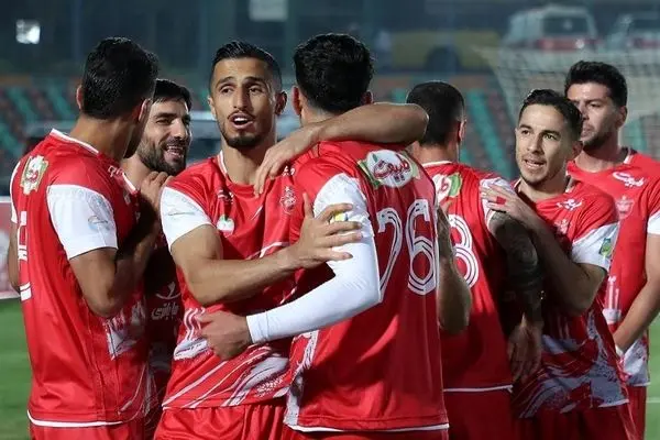 پرسپولیس با شکست شمس‌آذر صدرنشین شد