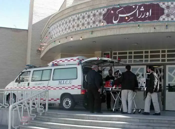 بيمارستان،نفر،مشروبات،گنجويان