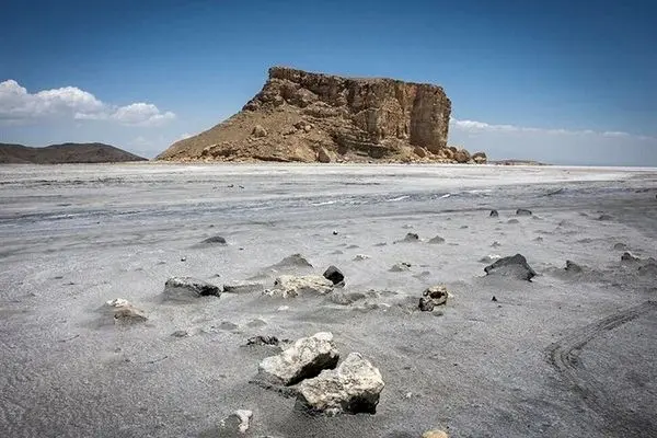 جزئیاتی جدید از وضعیت بحرانی دریاچه ارومیه از زبان عضو ستاد احیای دریاچه ارومیه