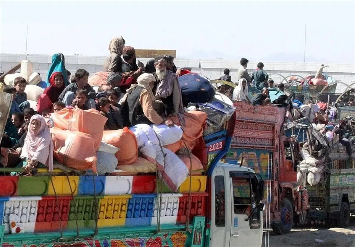 پاکستان بیشتر از 220هزار افغان را برگرداند