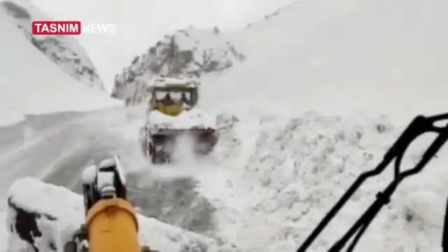 ببینید | ارتفاع 3 متری برف در اورامان کردستان