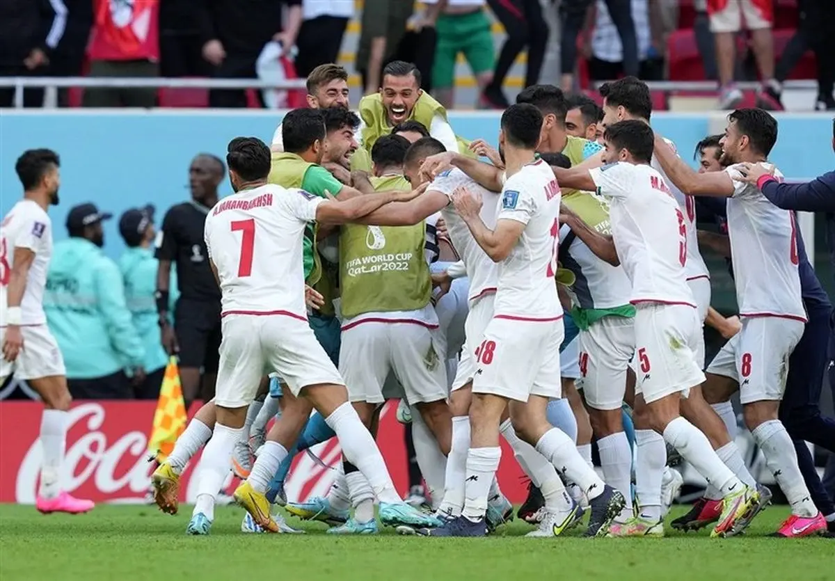 مردم کشمیر، یمن، عراق، افغانستان، فلسطین و لبنان پیروزی تیم فوتبال ایران را جشن گرفتند!