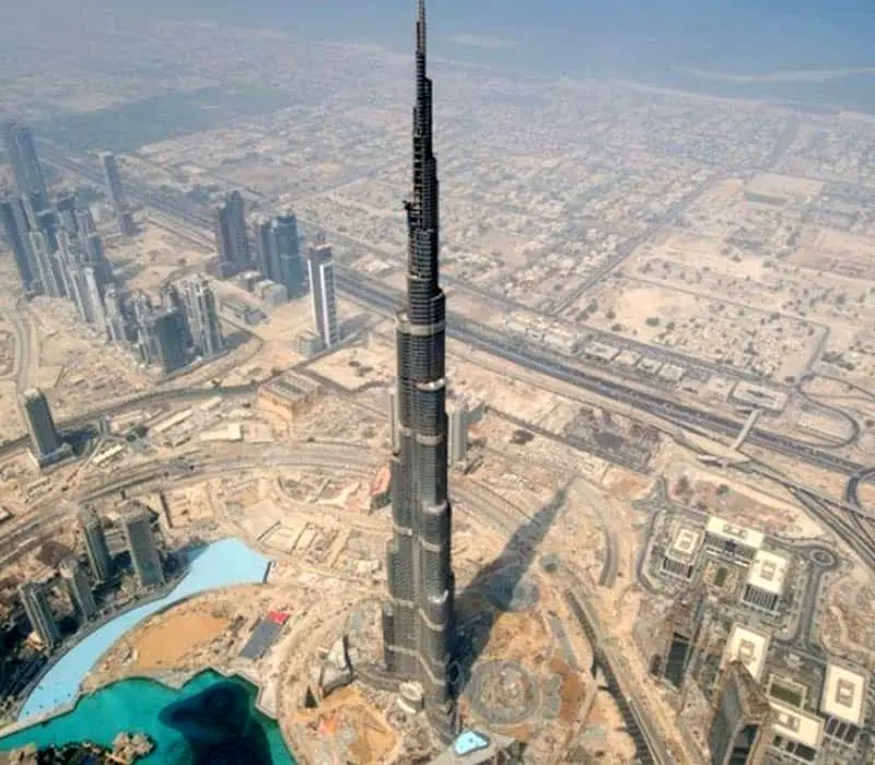 ساکنان برج خلیفه دیرتر افطار می‌کنند!+ ویدئو
