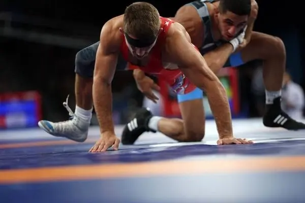 «رحمان» بی رحمانه طلایی شد؛ دور افتخار عموزاد با پرچم ایران + ویدئو 