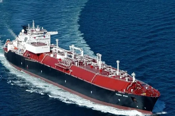 آکسیوس: آمریکا اقوام مادورو و ۶ کشتی‌ نفتی ونزوئلا را تحریم کرد