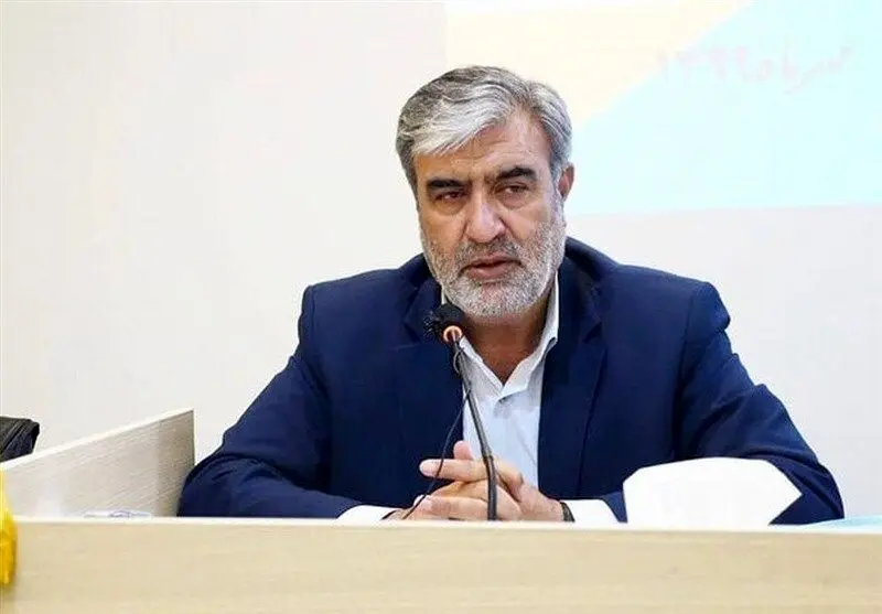 ابراهیم عزیزی درباره عدم ابلاغ قانون حجاب؛ در نظام ساختار‌هایی داریم که در شرایط حساس تصمیم گیری می‌کنند، بعد از شهادت سیدحسن نصرالله و عملیات وعده صادق ۲ در شُرُف حمله اسرائیل به کشور، شورای عالی امنیت ملی بر آن شد برای مدتی اجرای آن به تعویق بیفتد