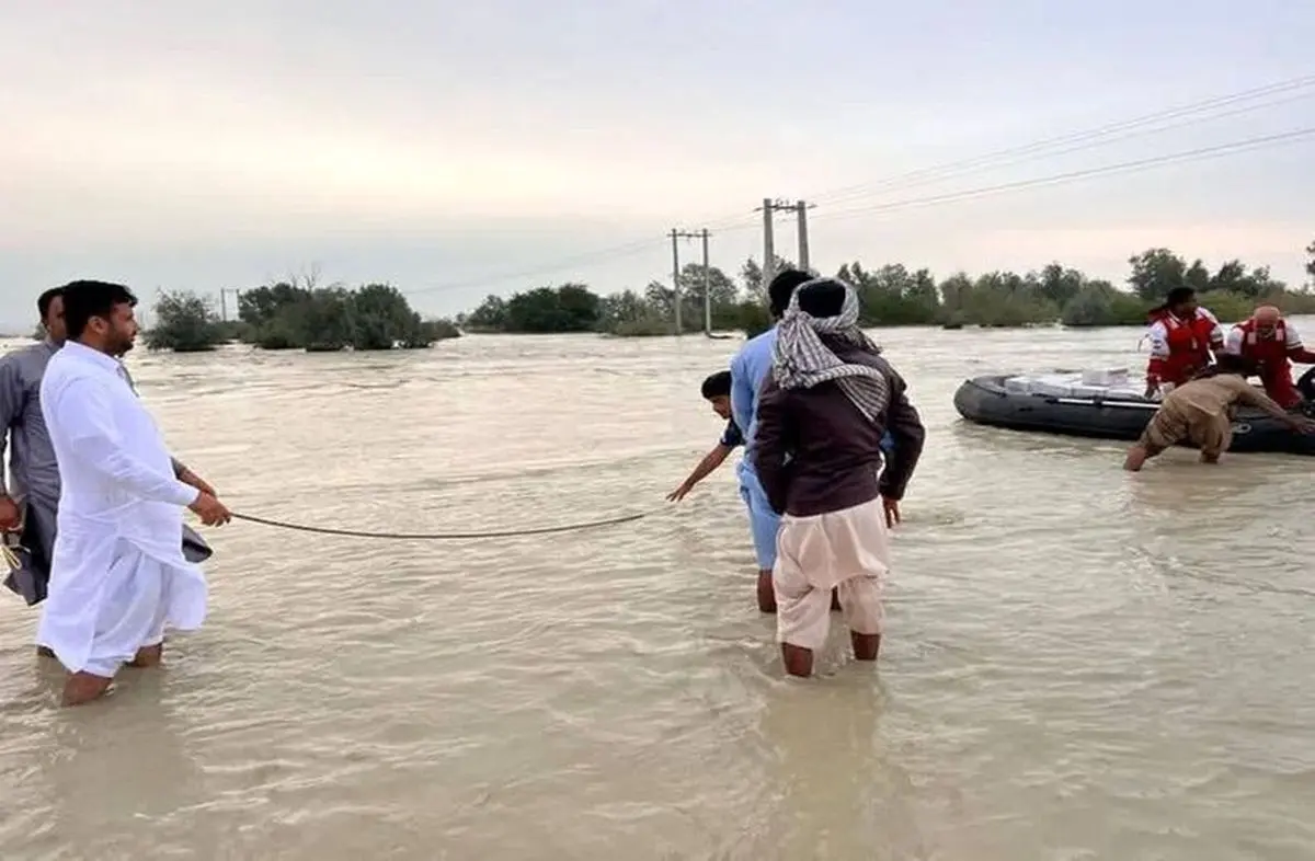 خسارت‌های سیل در سیستان و بلوچستان؛ قطع برق و مسدود شدن راه ۱۵۴ روستا+عکس