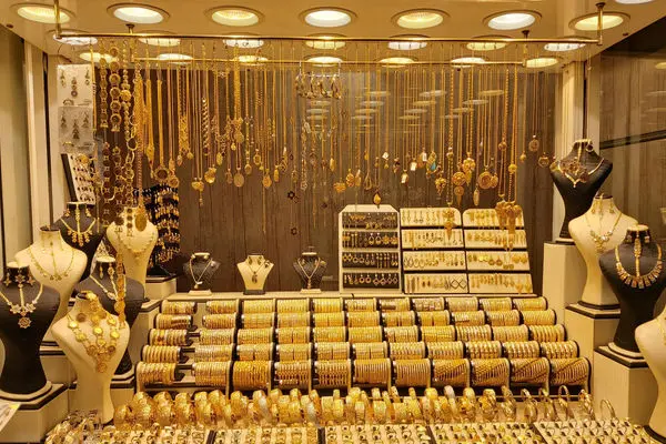 قیمت سکه و طلا امروز ۱۹ اردیبهشت ۱۴۰۳؛ طلای ۱۸ عیار چند شد؟