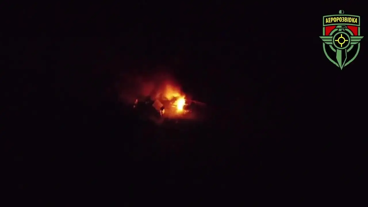 تصاویری از منهدم ساختن دو تانک روسی توسط پهپاد اوکراینی+ ویدئو