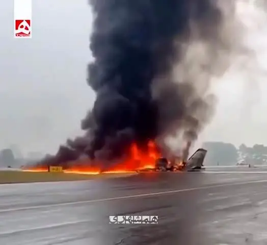 ببینید| سقوط یک هواپیما در شهر استاتیس ویل در ایالت کارولینای شمالی آمریکا