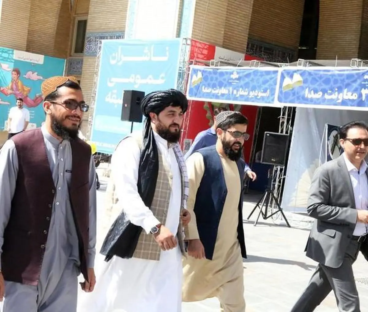 حضور دیپلمات‌های طالبان در شرایط منع حضور ناشران افغان در نمایشگاه کتاب
