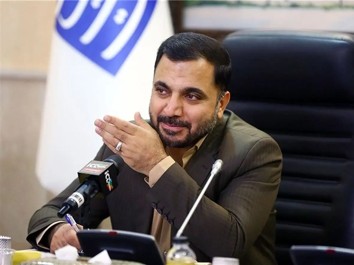 وزیر ارتباطات دولت رئیسی دست رد به سینه حسین شریعتمداری زد!