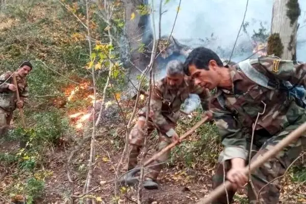 جزئیات تازه درباره آخرین وضعیت آتش‌سوزی در جنگل‌های  «الیت» چالوس