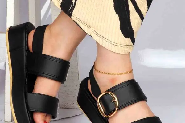 چه کفشی برای تابستان مناسب است؟
