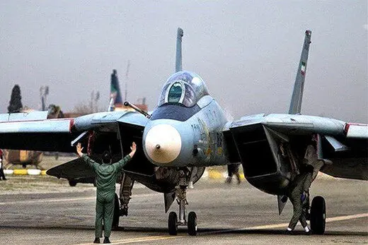 رونمایی از نخستین سامانه بومی‌ شبیه‌ساز ایرانی هواپیمای «اف ۱۴»