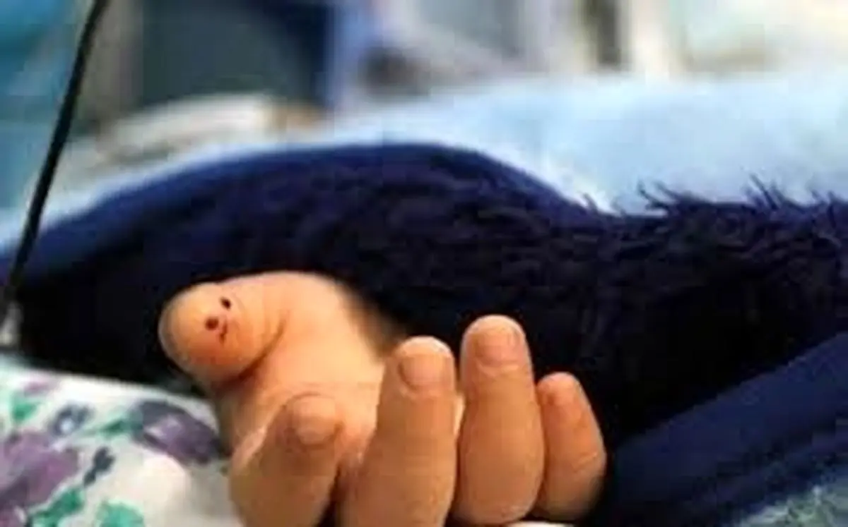 «آوا»، دختربچه ۴ ساله ارومیه‌ای بر اثر شکنجه درگذشت