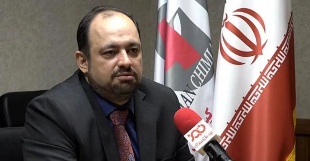 تحریمها مشکلات جدی ایجاد کرده و نباید از اثرات بازگشت آنها غفلت کرد؛ برخی افراد که به کاسبان تحریم معروفاند، از شرایط بحرانی بهرهبرداری کرده و ثروتهای کلانی به دست آوردهاند
