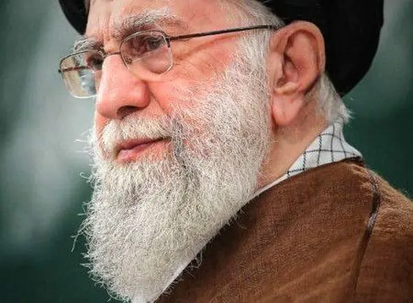 رهبر انقلاب اسلامی ایران به شهادت رسیدند