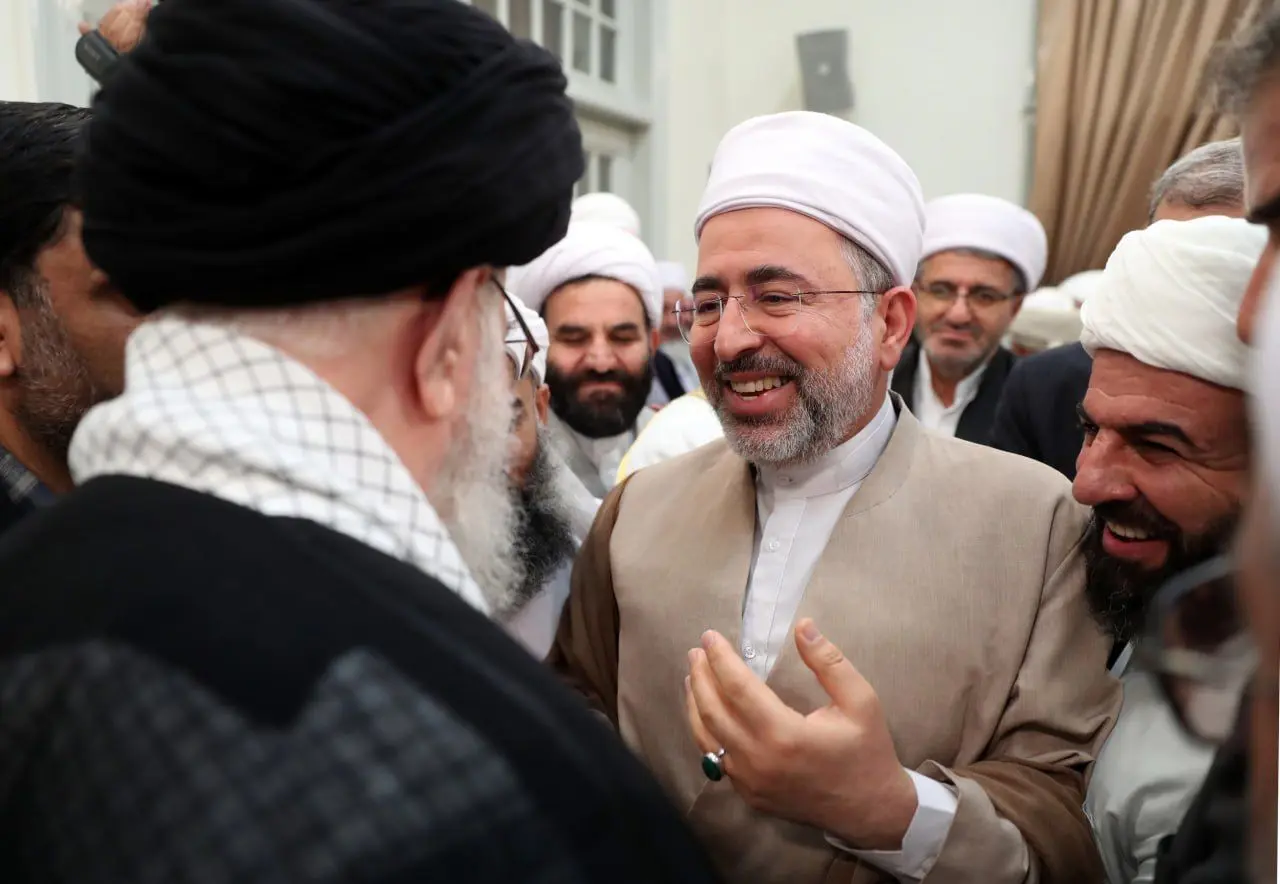 بیانیه مولوی‌های اهل سنت بلوچ در حمایت از رهبر معظم انقلاب