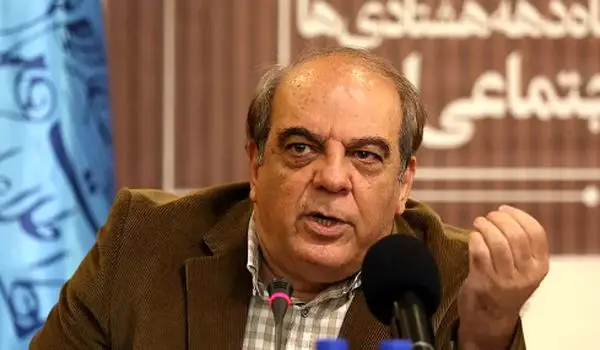 اعتراض عباس عبدی به توقیف سووشون و نماوا؛ نهادهایی دنبال آن هستند که پای دستگاه قضا را به ماجرا باز کنند