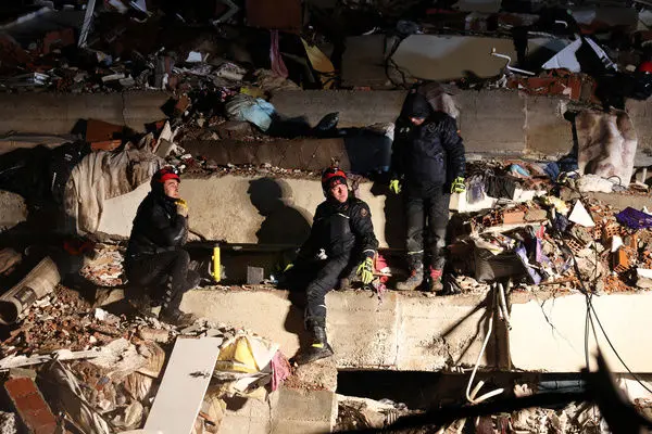 شمار قربانیان زلزله در ترکیه و سوریه به ۴۳۷۲ نفر افزایش یافت