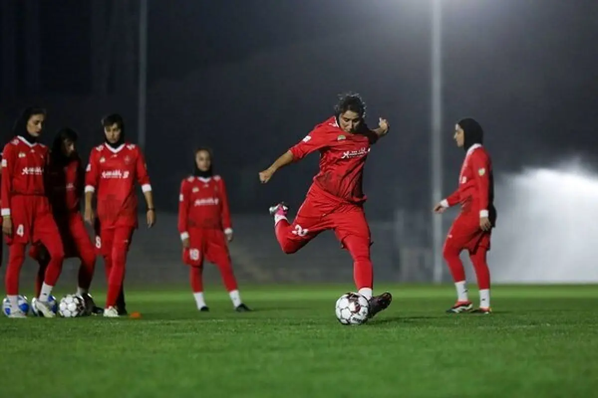 پرسپولیس مغلوب خاتون بم شد؛ ادامه روزهای سخت سرخ‌پوشان