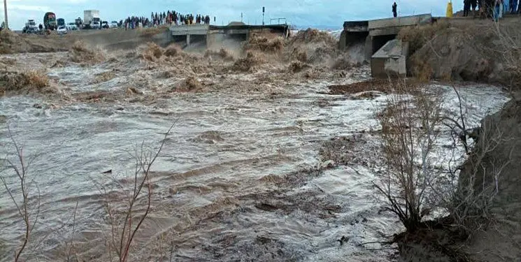 هشدار سیلاب ناگهانی در ۱۱ استان/ توده گردوخاک امروز وارد کشور می‌شود