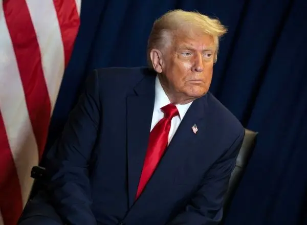 ترامپ:حمله به تأسیسات هسته‌ای ایران باعث توافق صلح میان حماس و اسرائیل شد؛  ایران دوست دارد با ما توافق کند