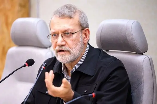 لاریجانی: ما مذاکرات واقعی را قبول داریم، نه مذاکرات تصنعی / مذاکرات باید پایه‌های واقعی داشته باشند و نتیجه از قبل اعلام نشود